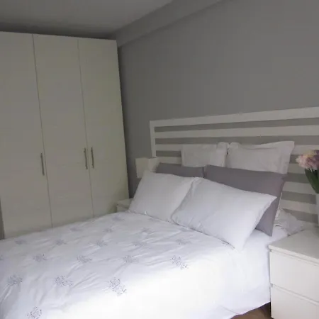 Duplex In The Huca Area, 3 Bedrooms, 2 Bathrooms, Garaje, Wifi Apartmán *