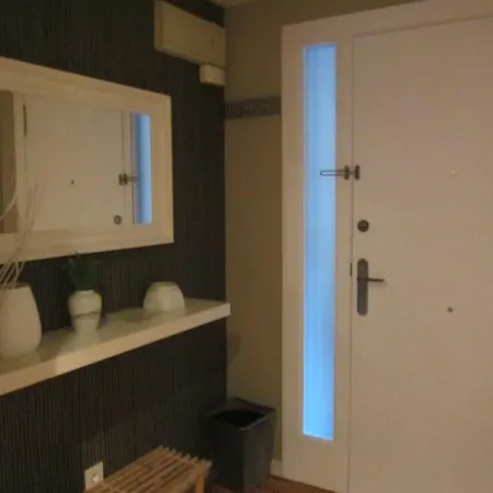 Duplex In The Huca Area, 3 Bedrooms, 2 Bathrooms, Garaje, Wifi *